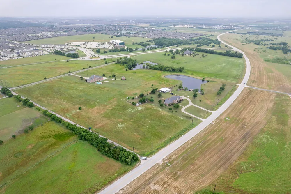 5363 Hackberry Circle Celina, TX 75009