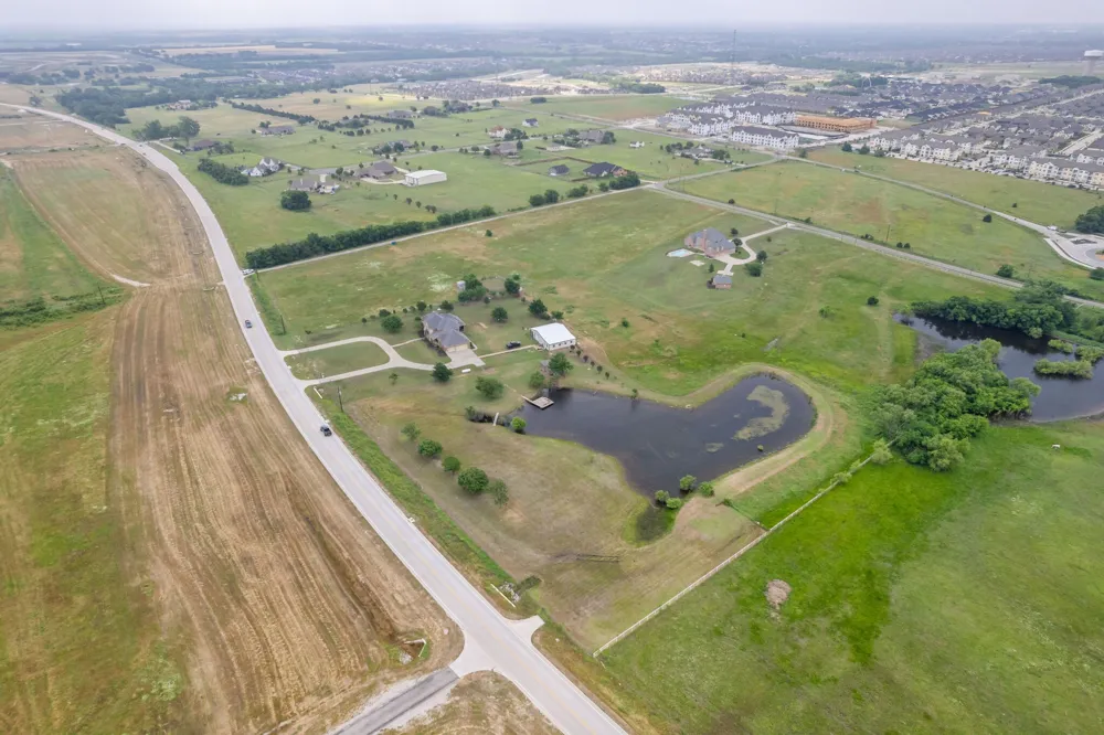 5363 Hackberry Circle Celina, TX 75009