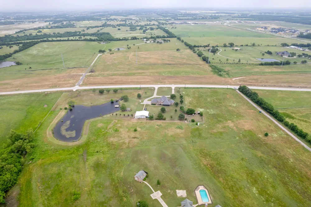 5363 Hackberry Circle Celina, TX 75009