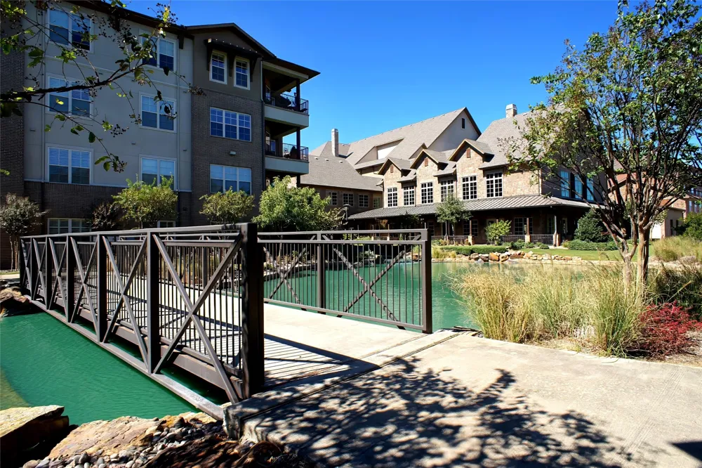 301 Watermere Drive #414 Southlake, TX 76092