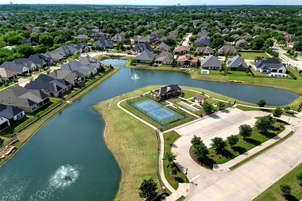 301 Watermere Drive #414 Southlake, TX 76092