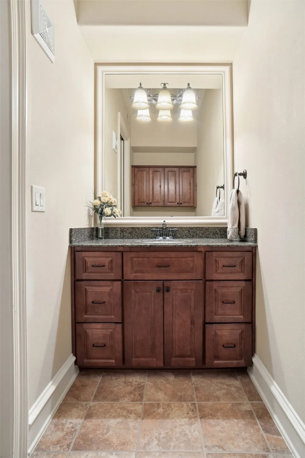 301 Watermere Drive #414 Southlake, TX 76092