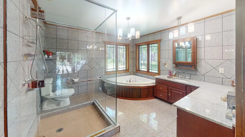 1505 Moorhead Road Cloquet, MN 55720
