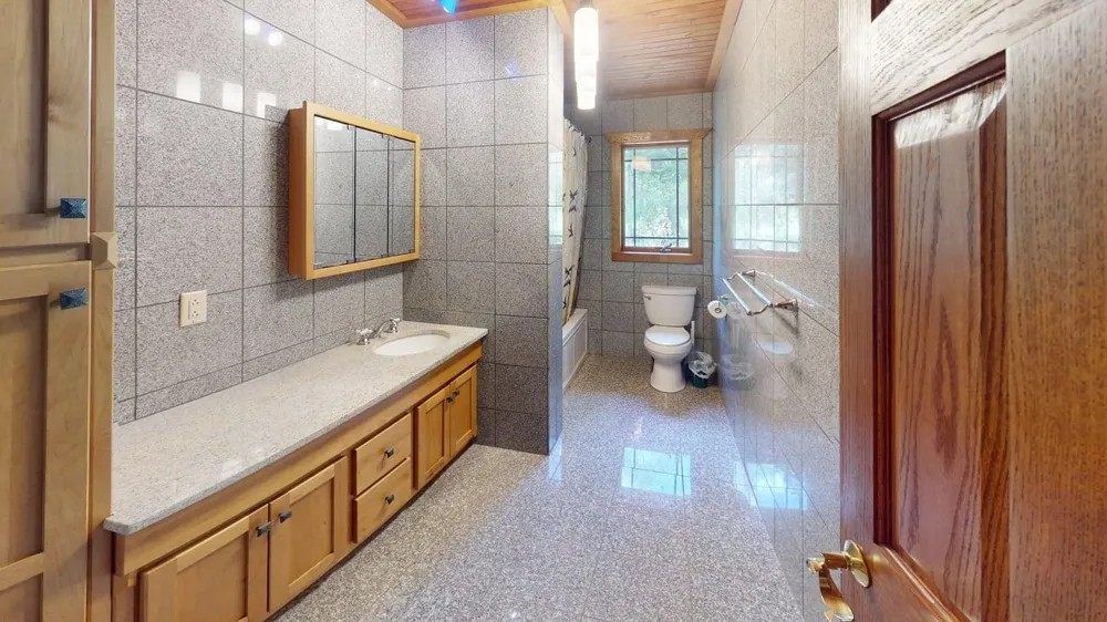 1505 Moorhead Road Cloquet, MN 55720