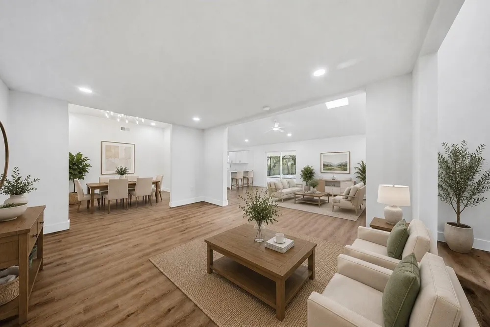 2104 DOEFIELD COURT Valrico, FL 33596