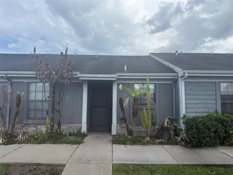 1116 FAIRVILLA DRIVE #1116