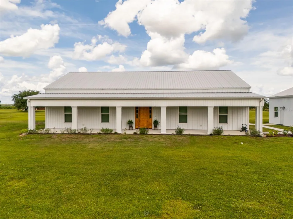 222 COUNTY ROAD 15 Bunnell, FL 32110