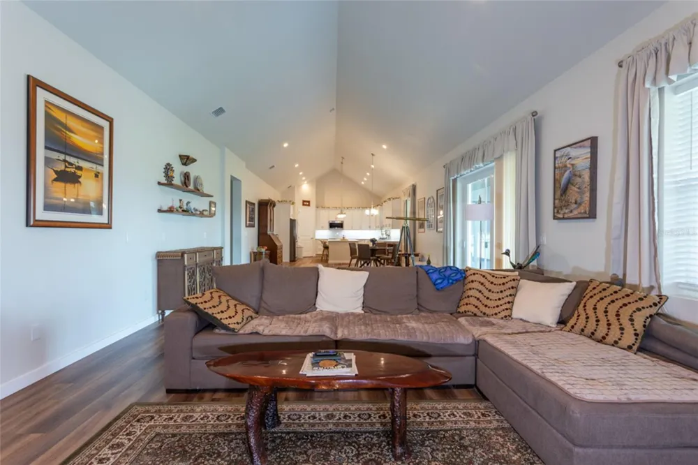 222 COUNTY ROAD 15 Bunnell, FL 32110