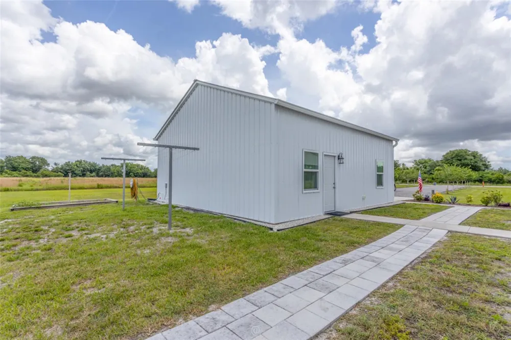 222 COUNTY ROAD 15 Bunnell, FL 32110