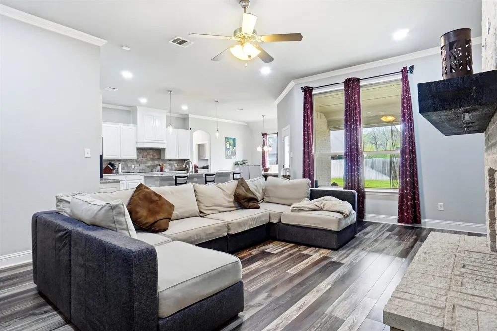 127 Preakness Drive Willow Park, TX 76087