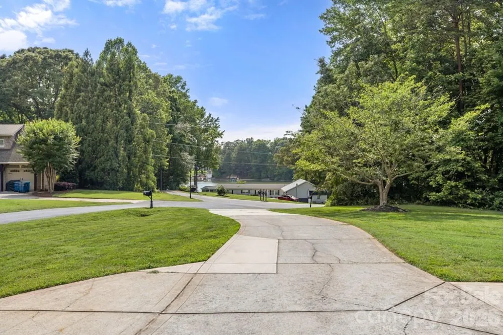 4266 Barbrick Street Sherrills Ford, NC 28673