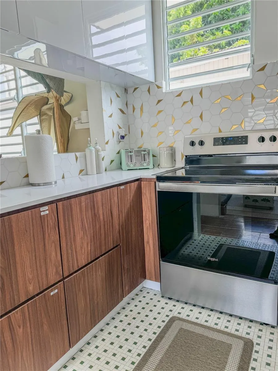 134 MARIA MOCZO San Juan, PR 00911