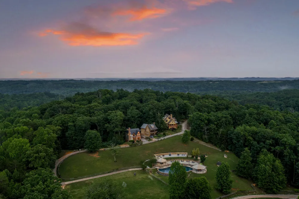 32 Lantern Cove Road Chickamauga, GA 30707