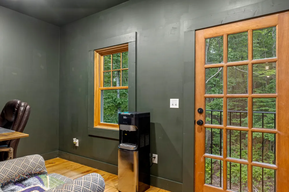 32 Lantern Cove Road Chickamauga, GA 30707