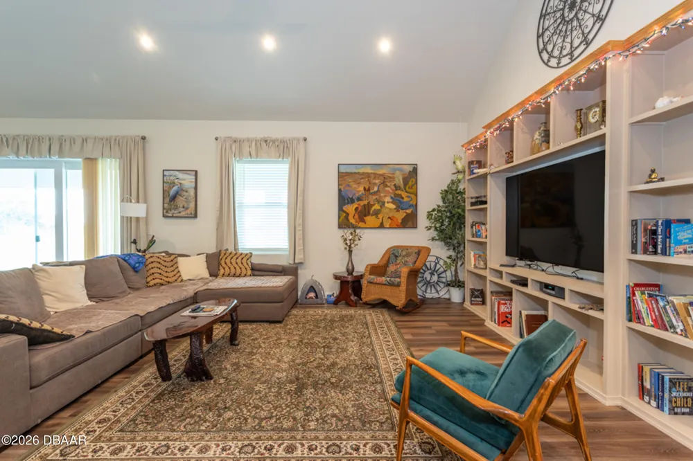 222 County Road 15 Bunnell, FL 32110