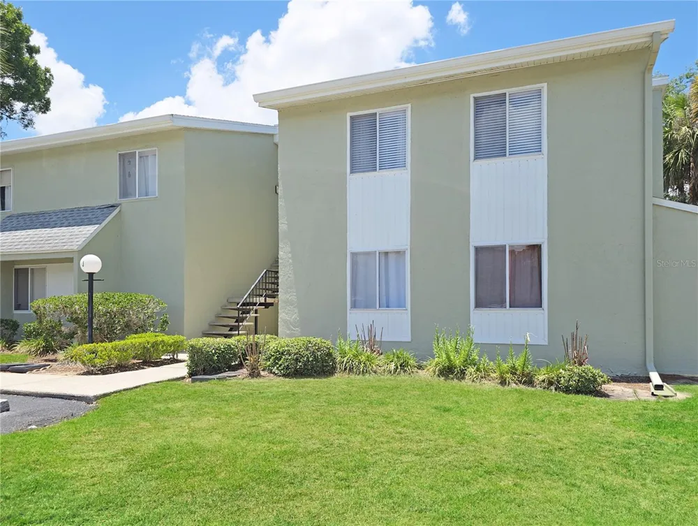 553 FAIRWAYS CIRCLE #B ocala, FL 34472