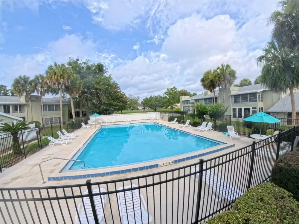 553 FAIRWAYS CIRCLE #B ocala, FL 34472