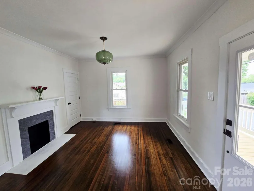 428 15th Street Cramerton, NC 28032