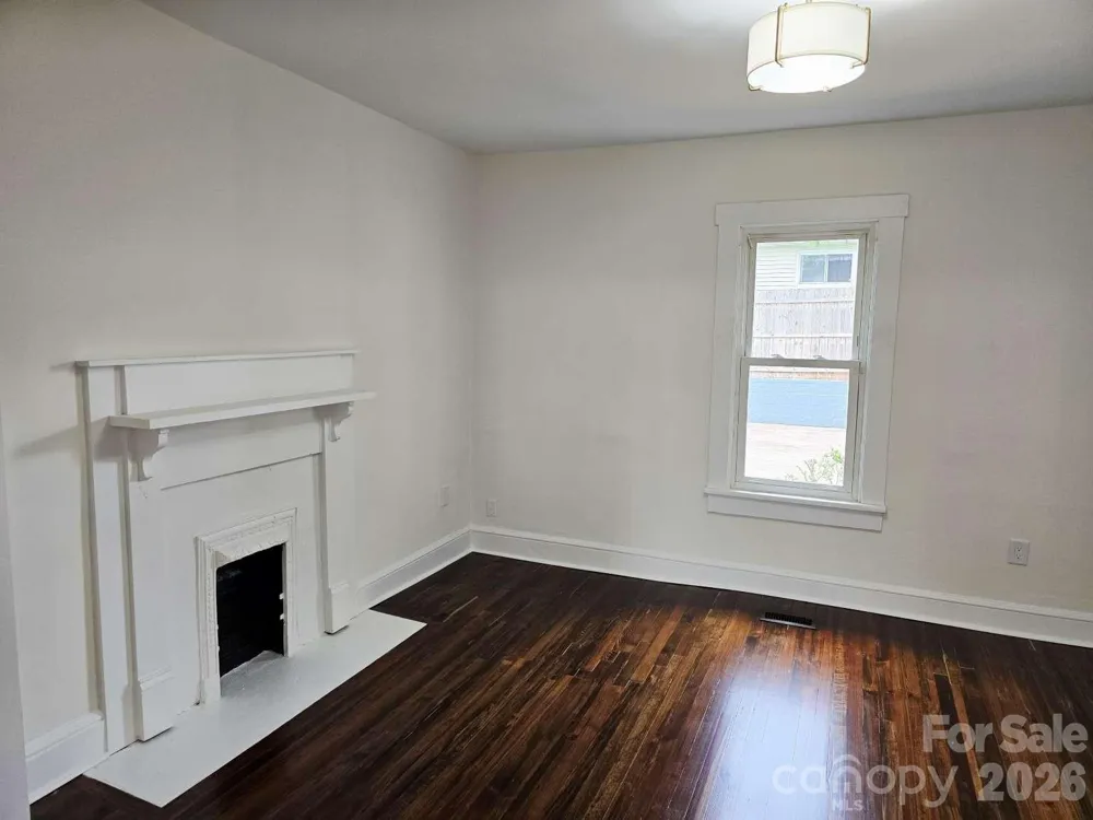428 15th Street Cramerton, NC 28032