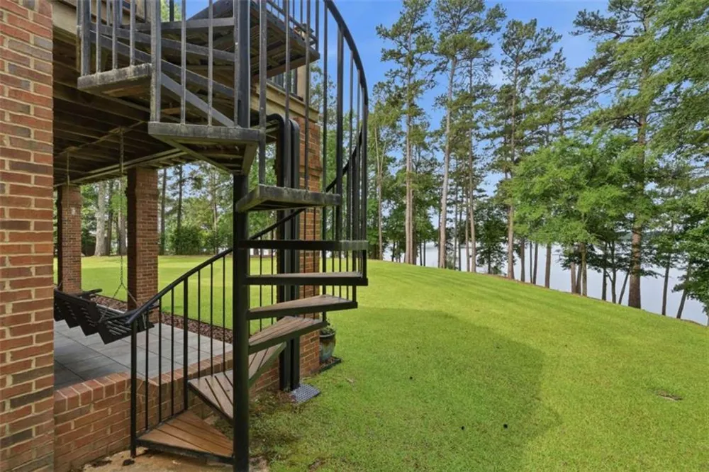 111 Clover Court Sparta, GA 31087
