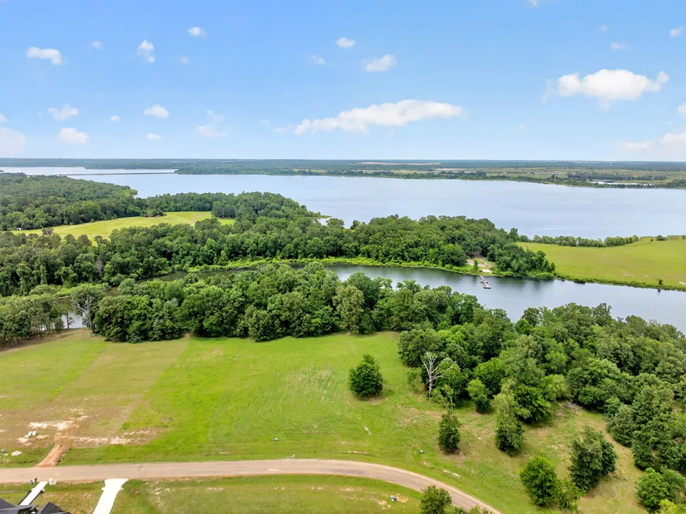 Pr 2712 Mt Pleasant, TX 75455