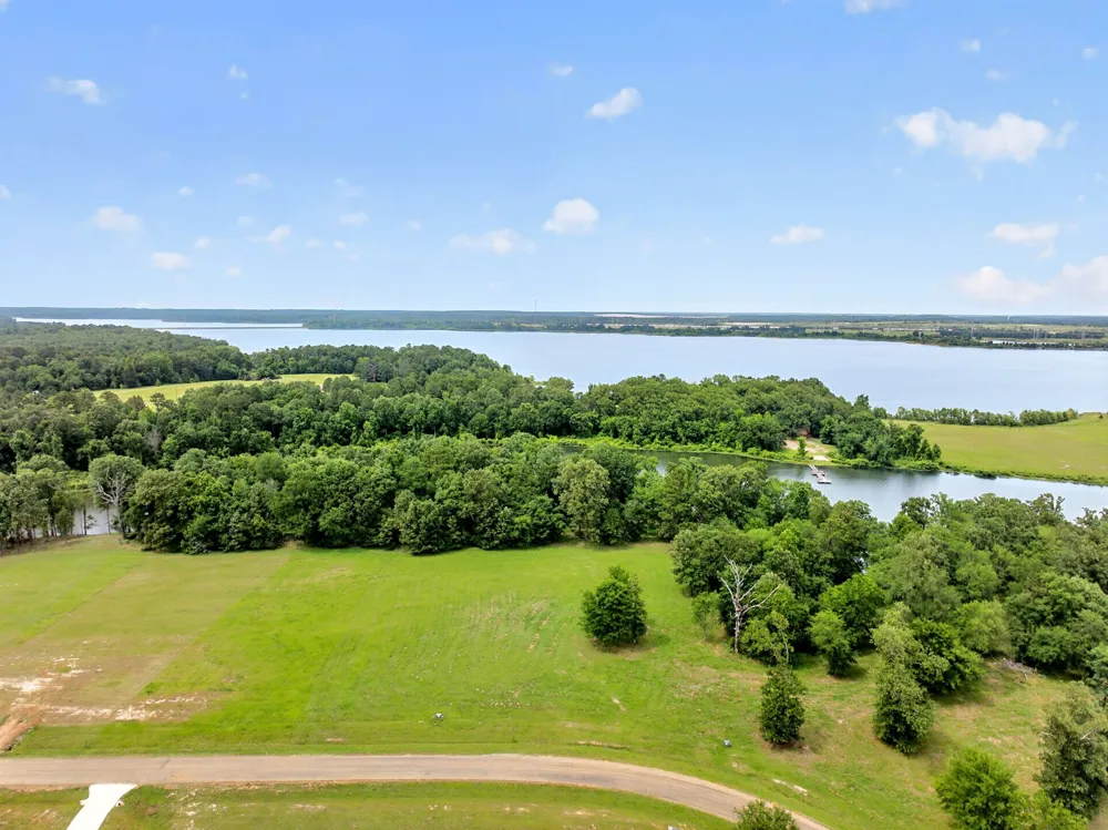 Pr 2712 Mt Pleasant, TX 75455