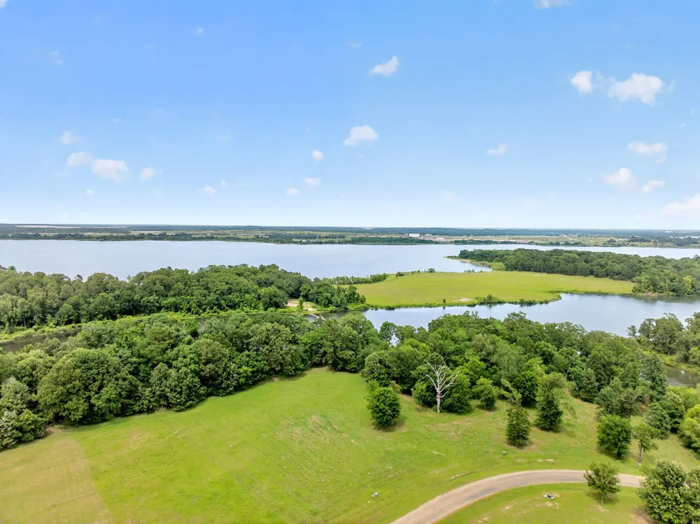 Pr 2712 Mt Pleasant, TX 75455