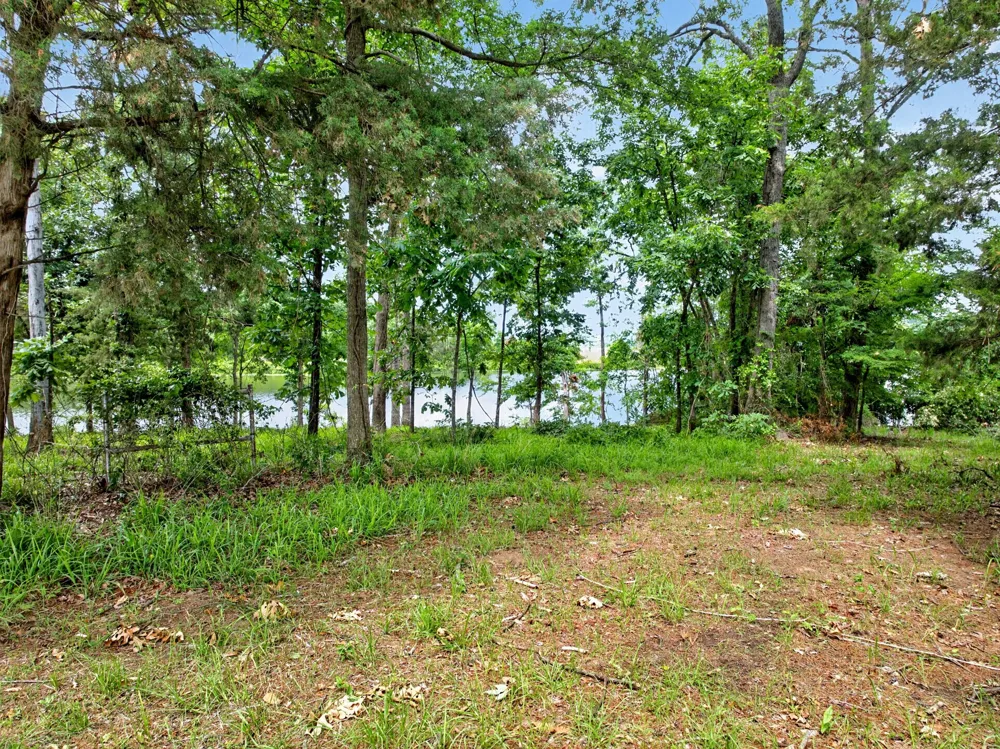 Pr 2712 Mt Pleasant, TX 75455