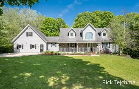 10345 Red Oak Ridge