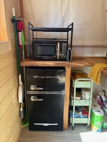 8016 Gunflint Trail Grand Marais, MN 55604