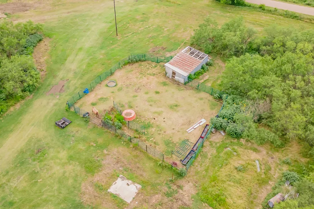 3501 Cr-905 Joshua, TX 76058