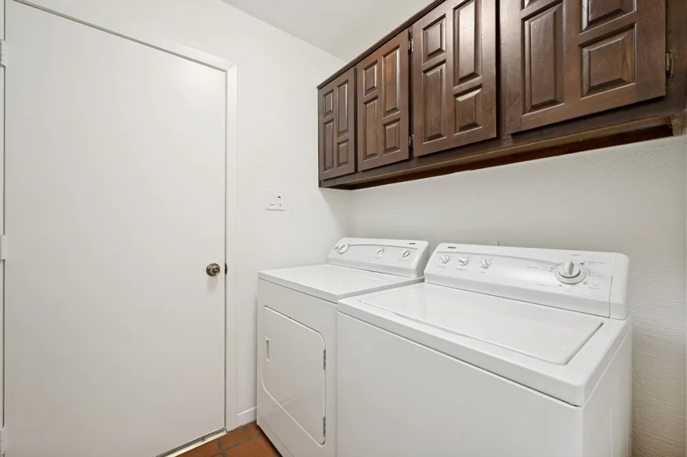 3316 Courtyard Place Farmers Branch, TX 75234