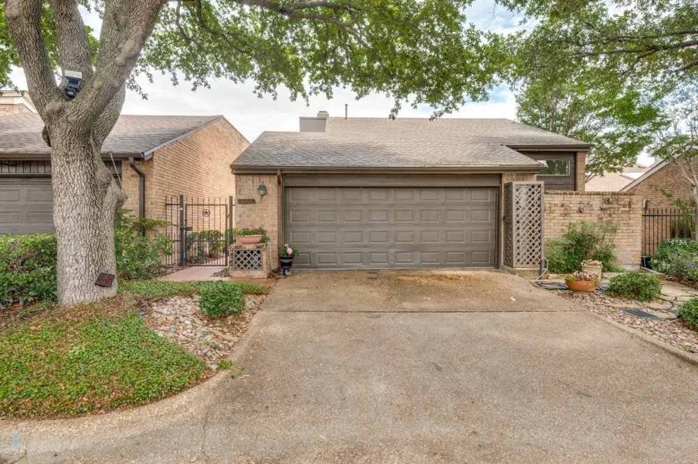 3316 Courtyard Place Farmers Branch, TX 75234