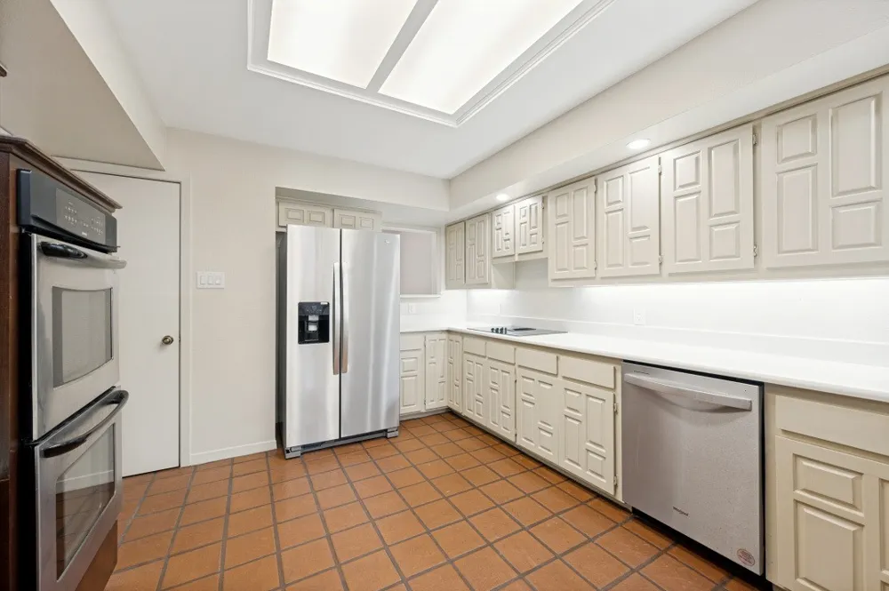 3316 Courtyard Place Farmers Branch, TX 75234