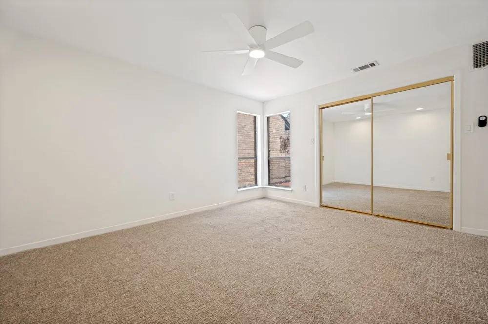 3316 Courtyard Place Farmers Branch, TX 75234