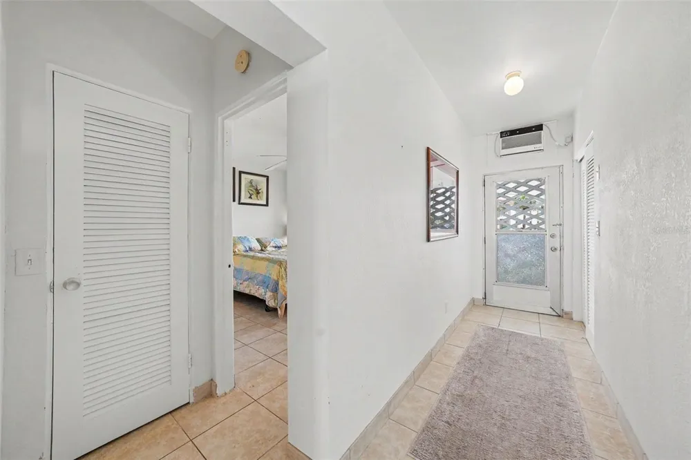 7050 SUNSET WAY #11 St Pete Beach, FL 33706