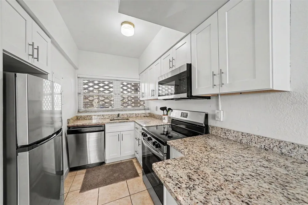 7050 SUNSET WAY #11 St Pete Beach, FL 33706