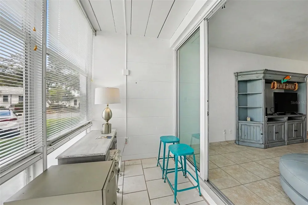 7050 SUNSET WAY #11 St Pete Beach, FL 33706