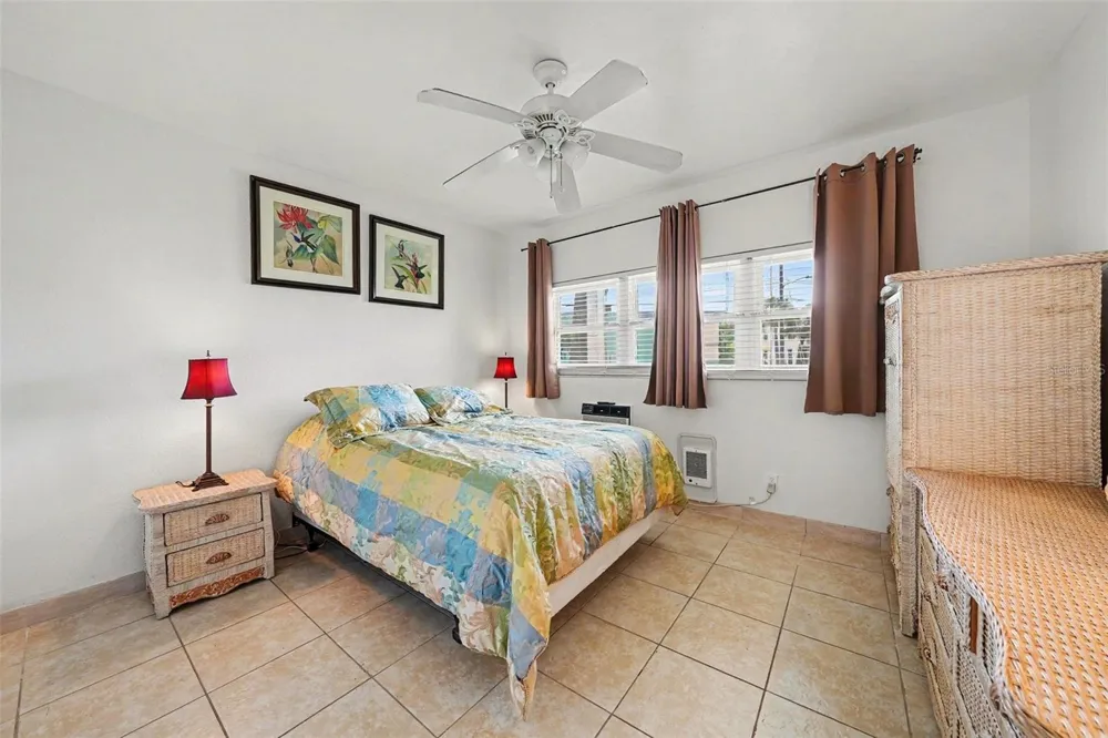 7050 SUNSET WAY #11 St Pete Beach, FL 33706