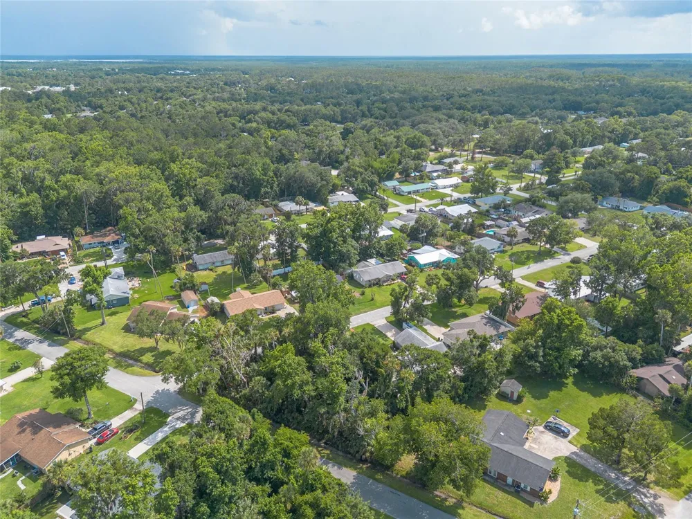 2433 CLAIRE AVENUE New Smyrna Beach, FL 32168