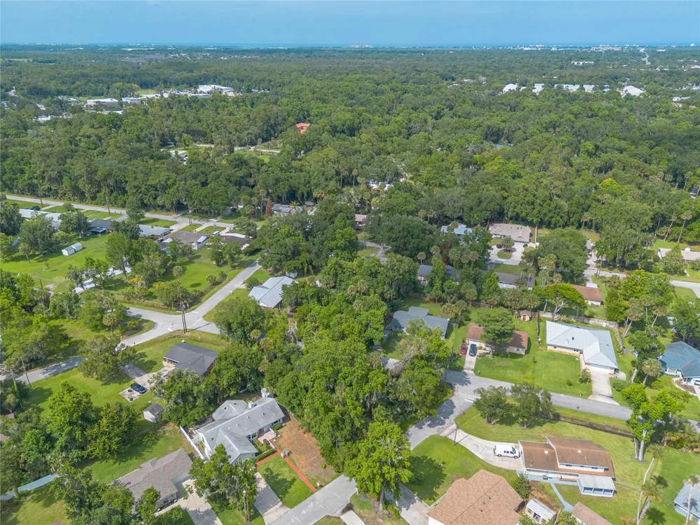 2433 CLAIRE AVENUE New Smyrna Beach, FL 32168