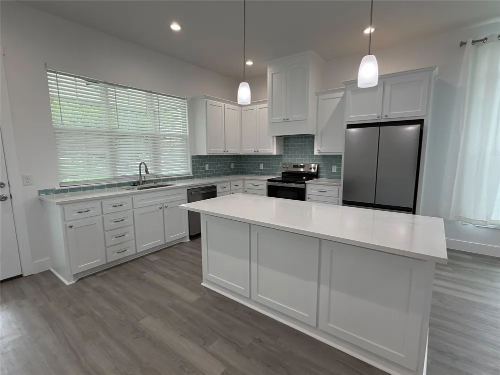 4200 Williams Road Bellmead, TX 76705