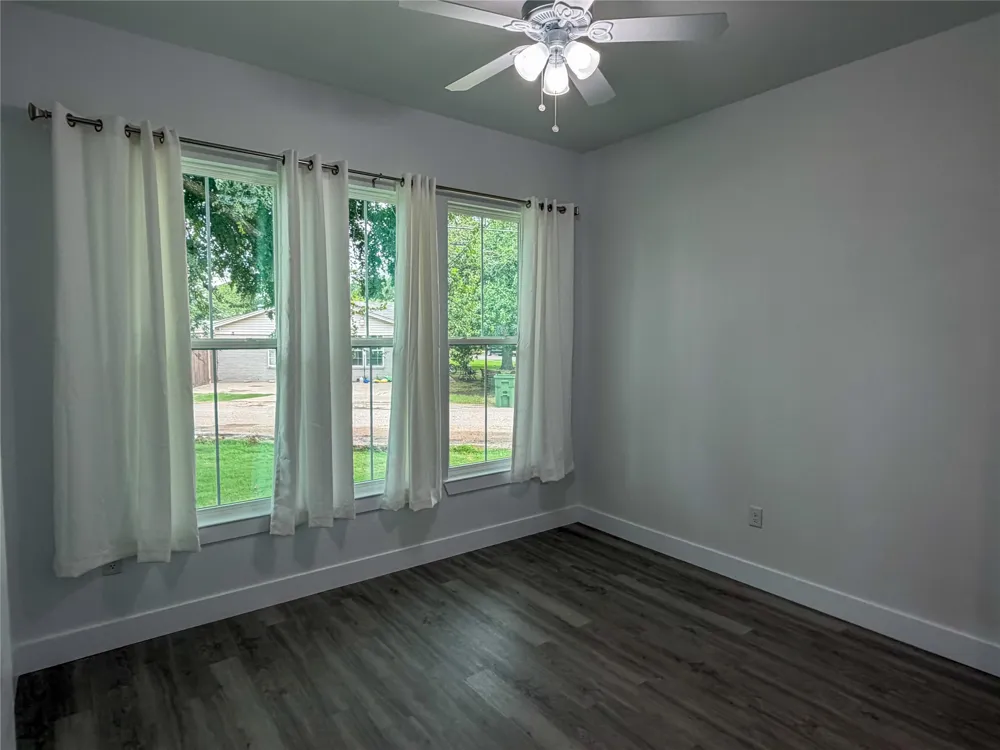 4200 Williams Road Bellmead, TX 76705