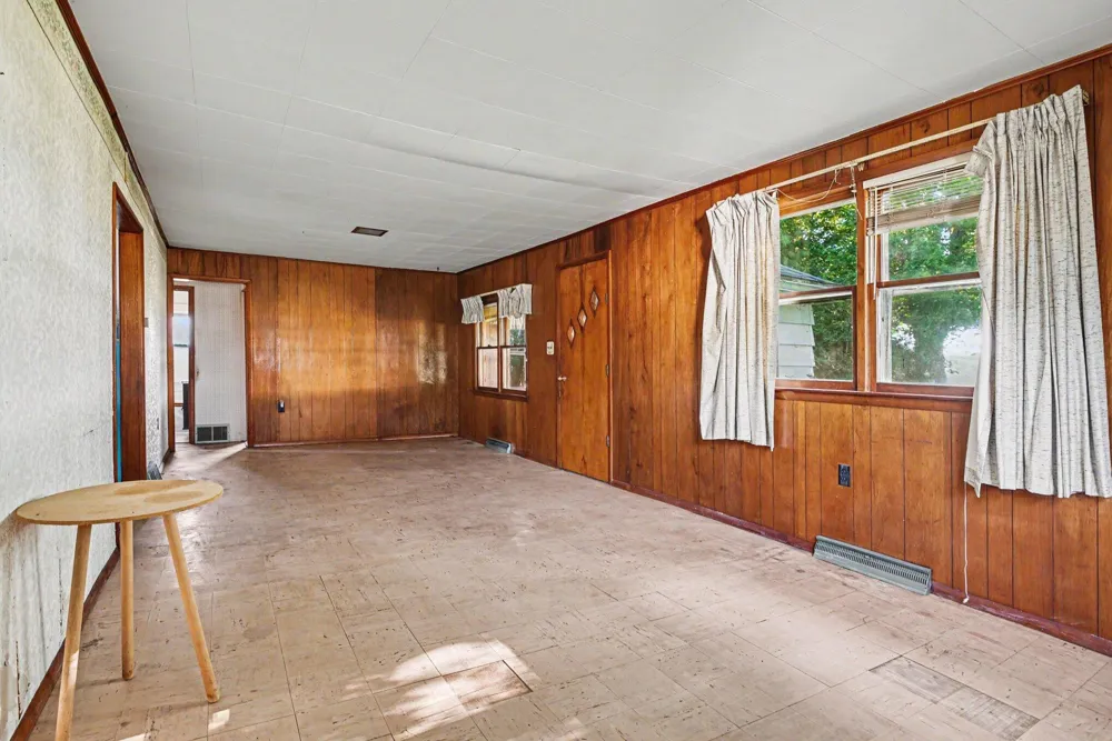 7854 Painter School Berrien Center, MI 49102