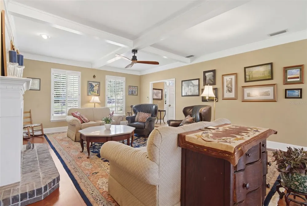 1245 WESTOAK DRIVE Deland, FL 32720