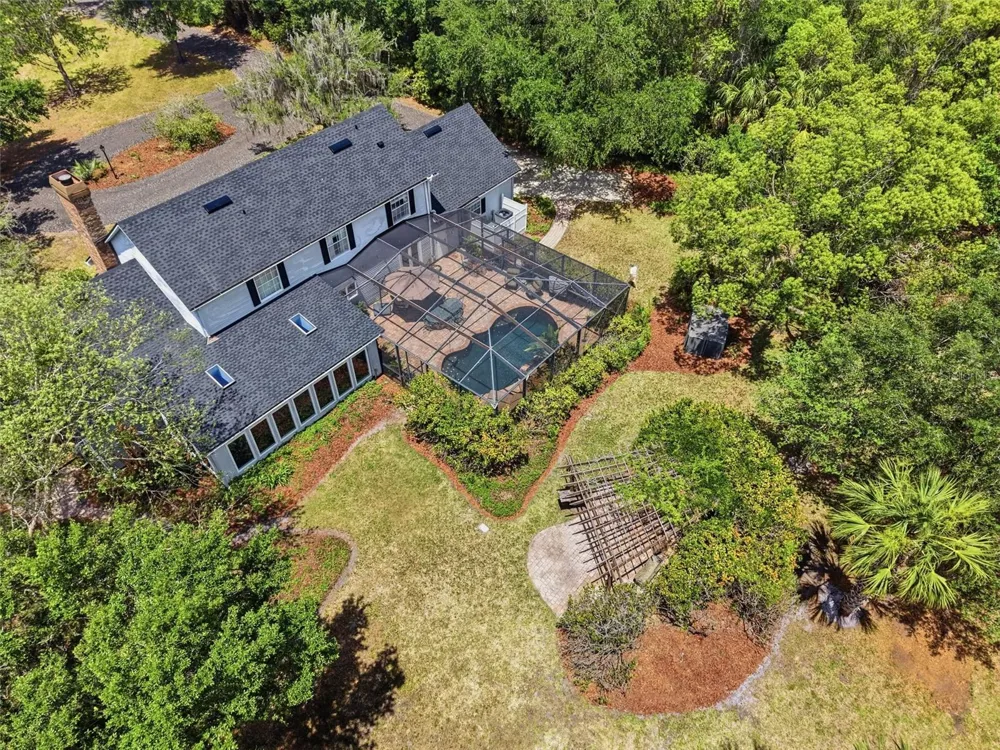 1245 WESTOAK DRIVE Deland, FL 32720
