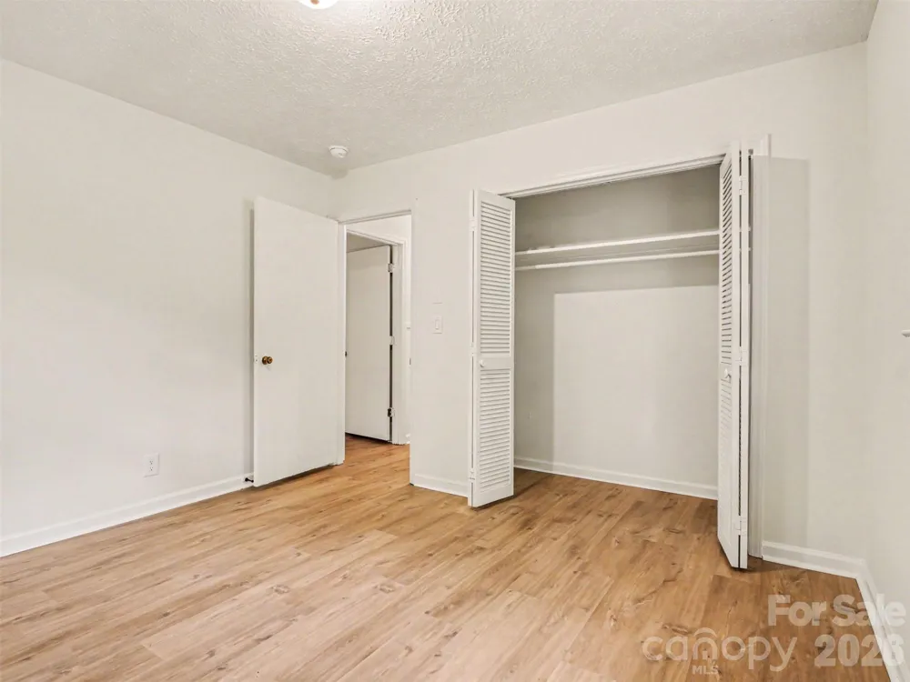 211 Lakeview Road Cherryville, NC 28021