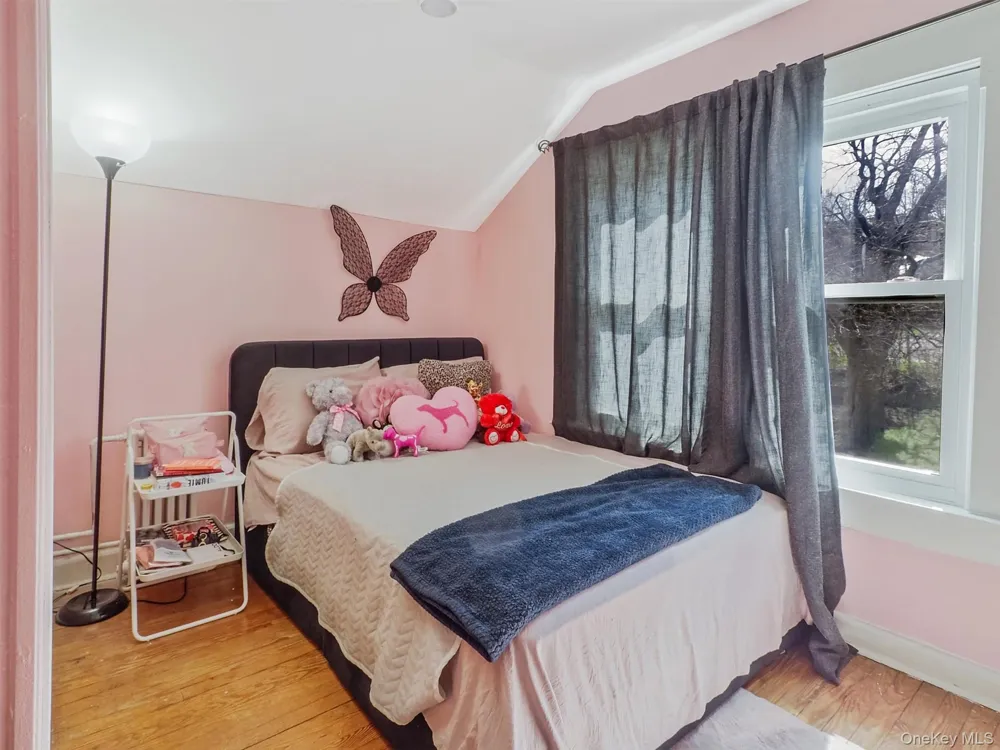 86 Harrison Street Staten Island, NY 10304
