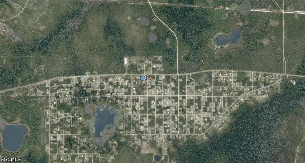Country Road 42 Paisley, FL 32767