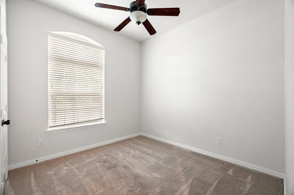 6908 Badlands Drive McKinney, TX 75070